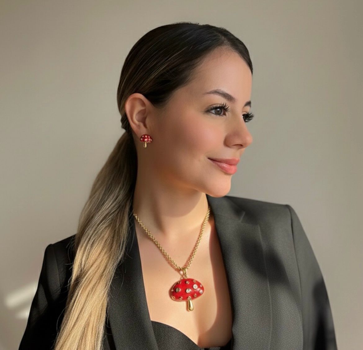 COLLAR HONGO CHIC