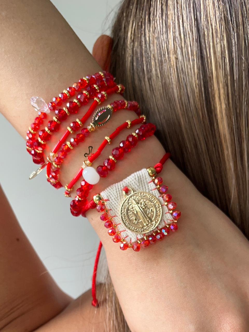 SET 7 PULSERAS SAN BENITO
