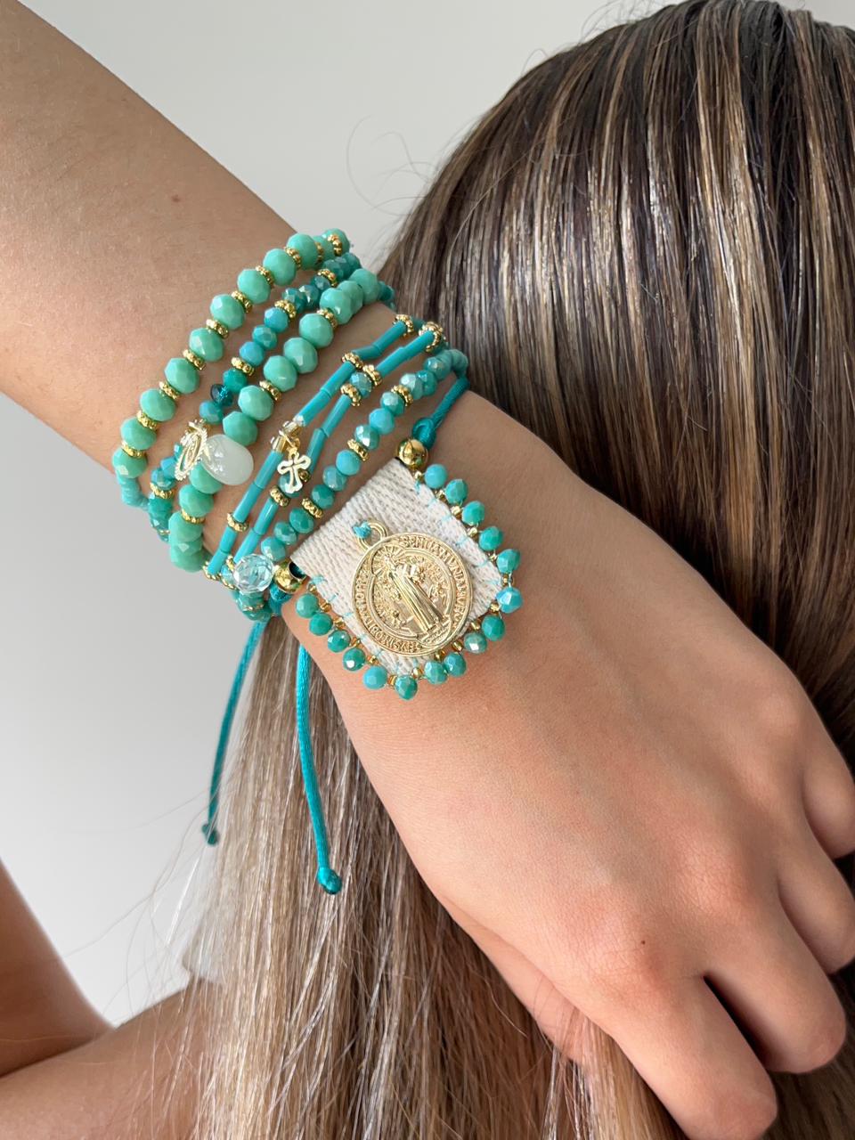SET 7 PULSERAS SAN BENITO